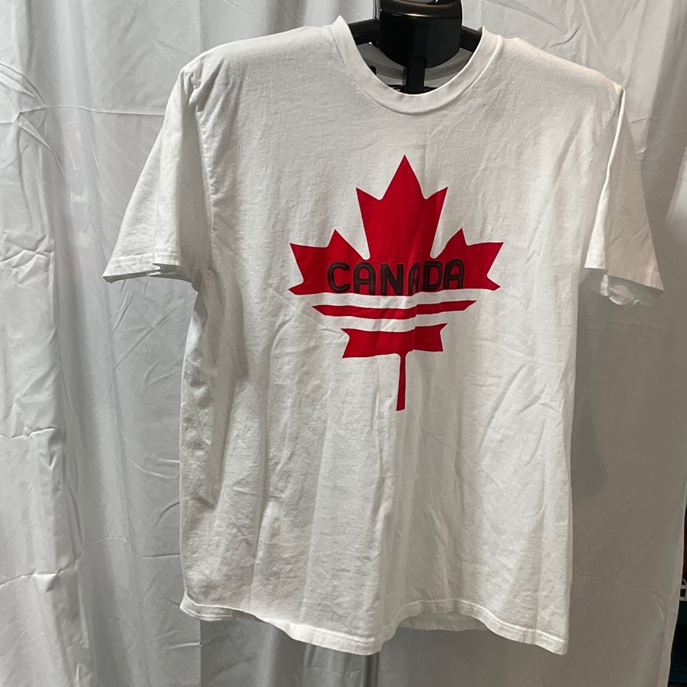 MAD Engine Canada Red Maple Leaf White T-Shirt.  Never Worn.